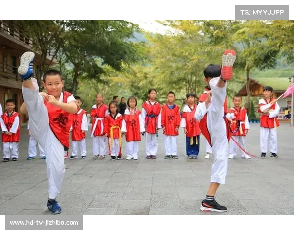 “跟着跆拳道去旅行”结合红色研学与全民健身 “跟着跆拳道去旅行”结合红色研学与全民健身
